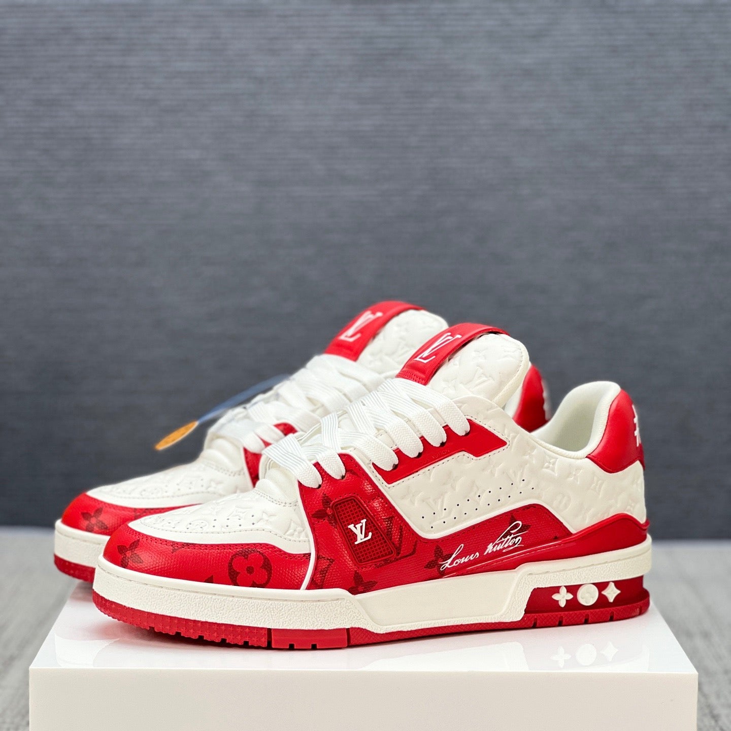 New luxury fashion Leisure sports culture versatile board shoes