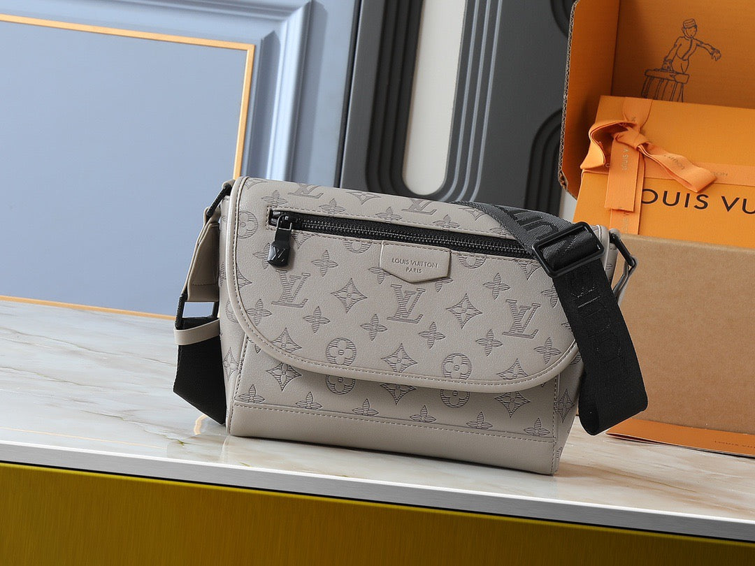 New luxury fashion  Monogram Shadow Backpack crossbody bags
