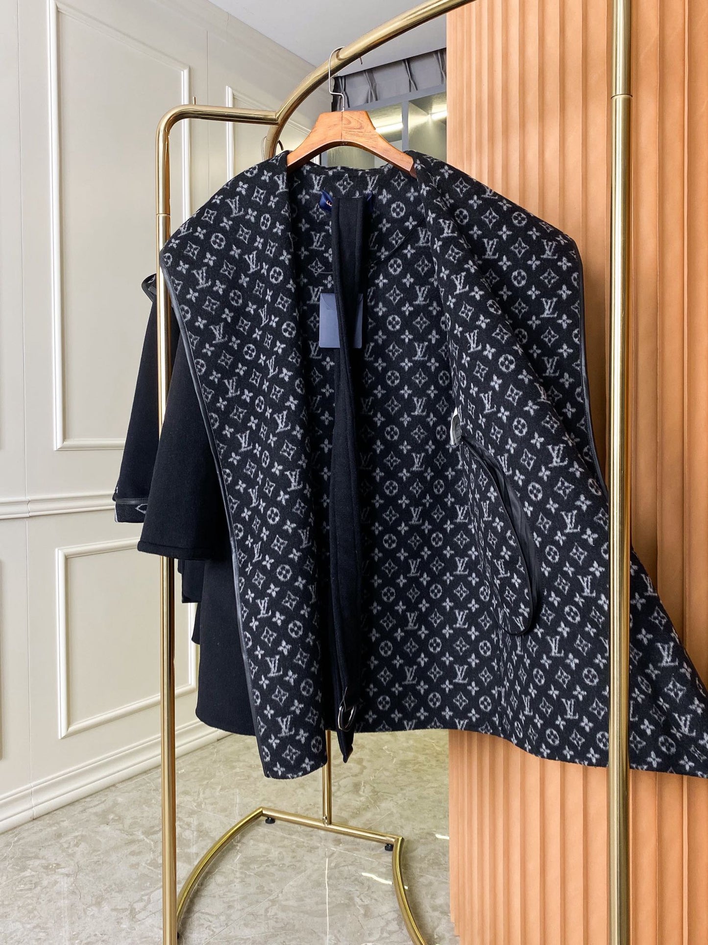 New luxury fashion classic Monogram small flower hooded cashmere coat