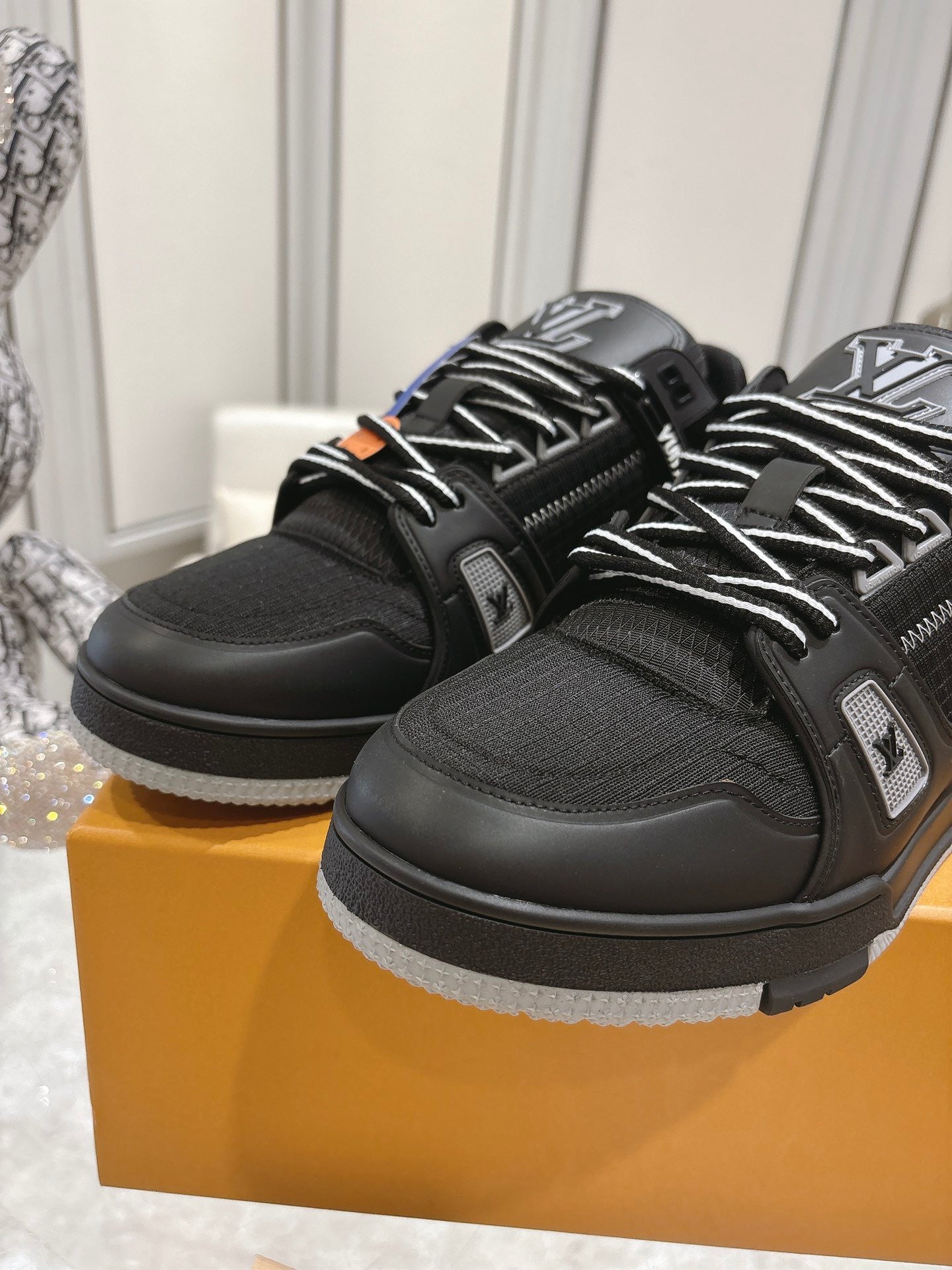 New luxury fashion TRAINER Sneakers Low