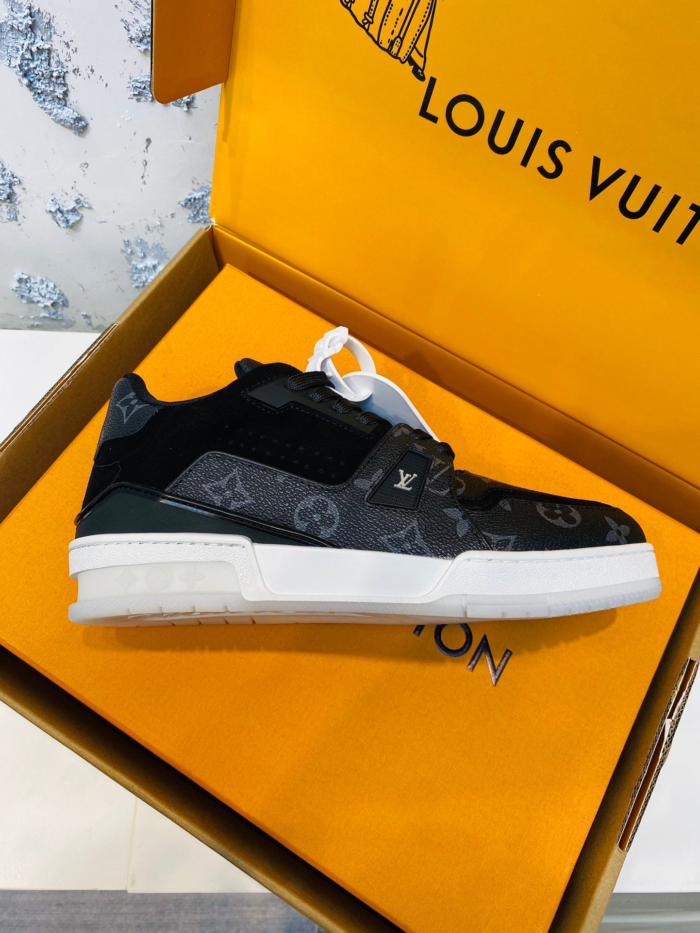 New luxury fashion TRAINER Tyler Sneakers