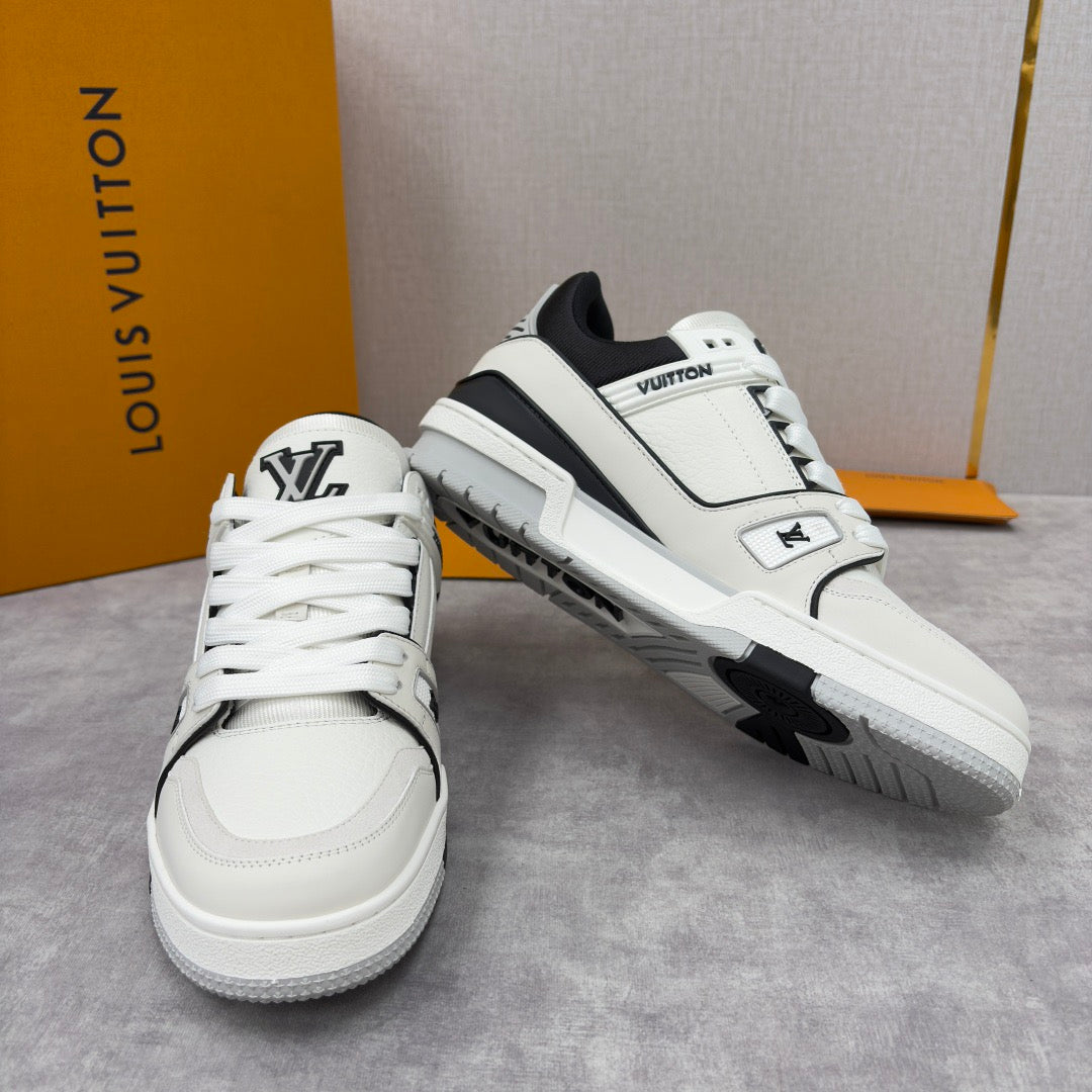 New luxury fashion TRAINER  Sneakers