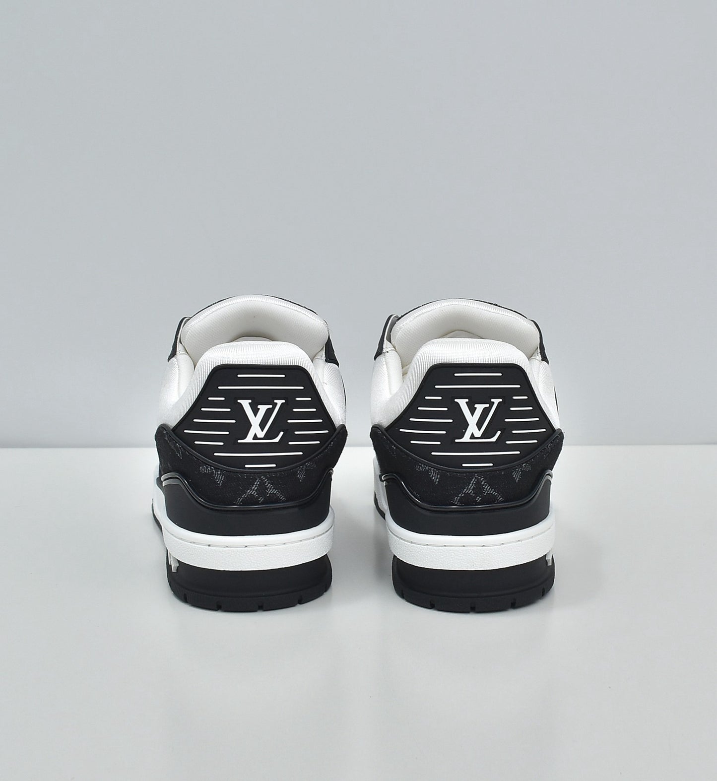 New luxury fashion TRAINER Sneakers