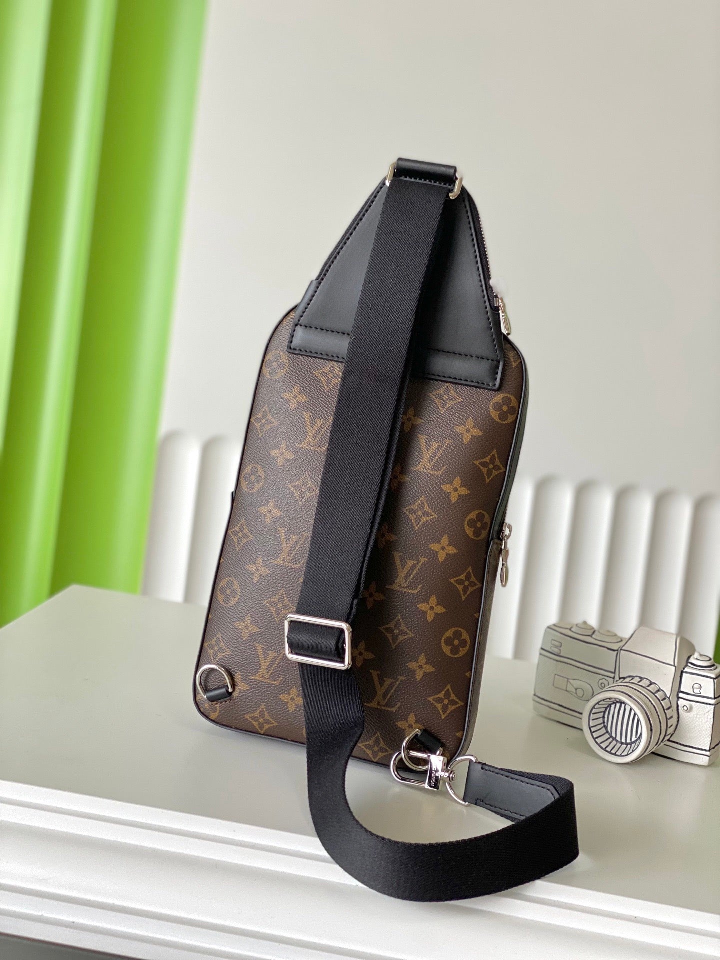 New Luxury Fashion Avenue Slingbag