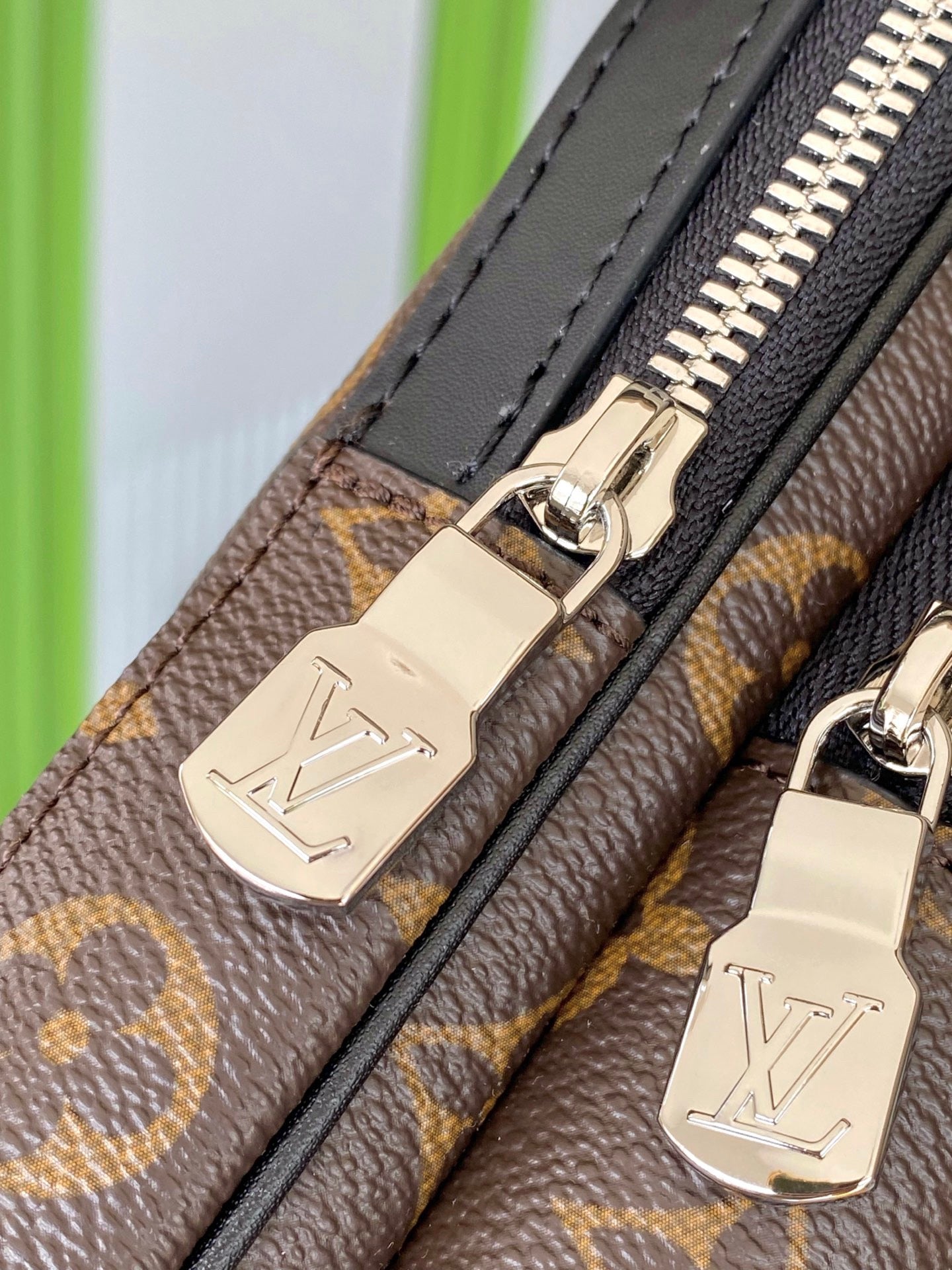 New Luxury Fashion Avenue Slingbag