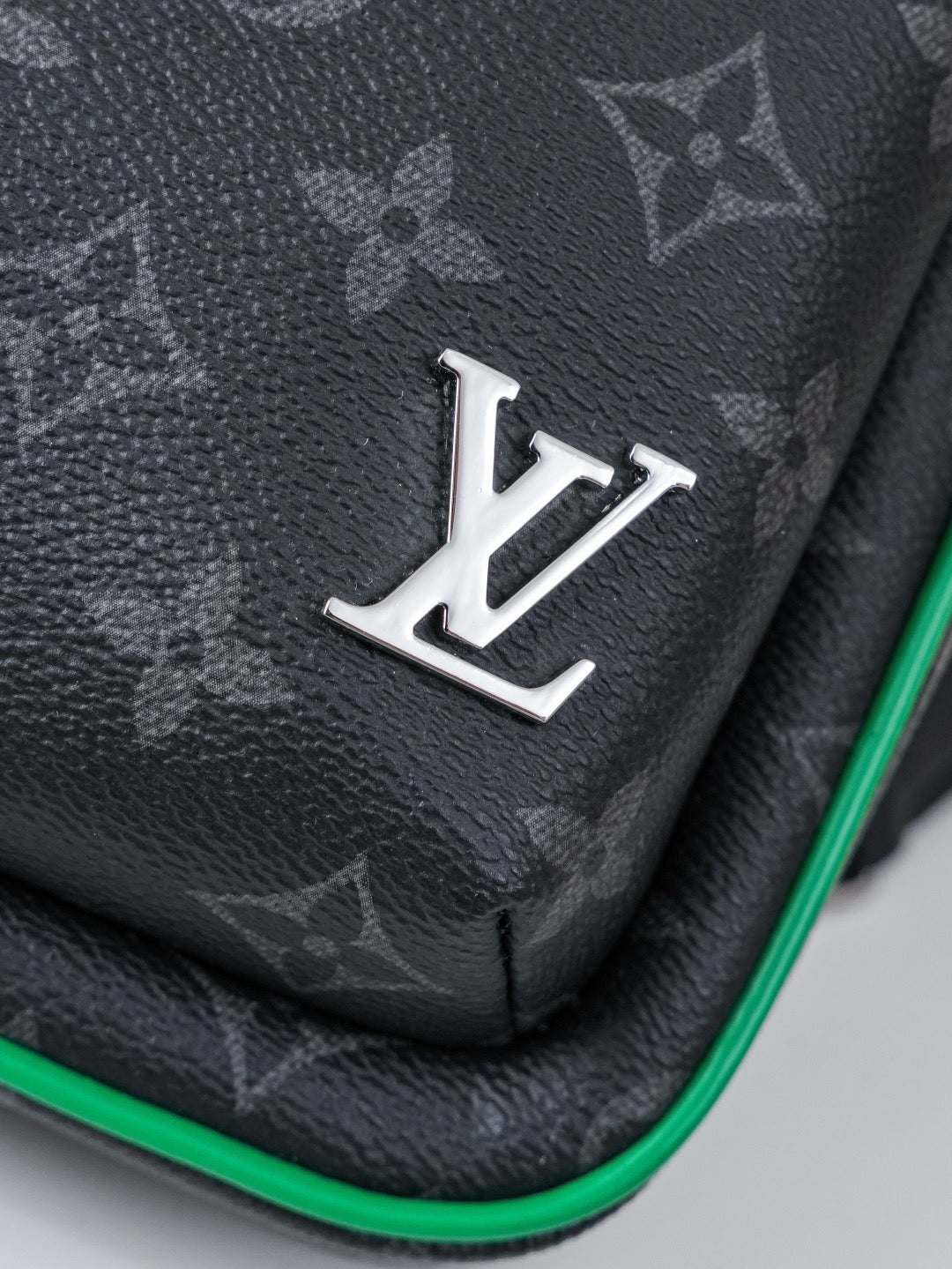 New Luxury Fashion Avenue Slingbag