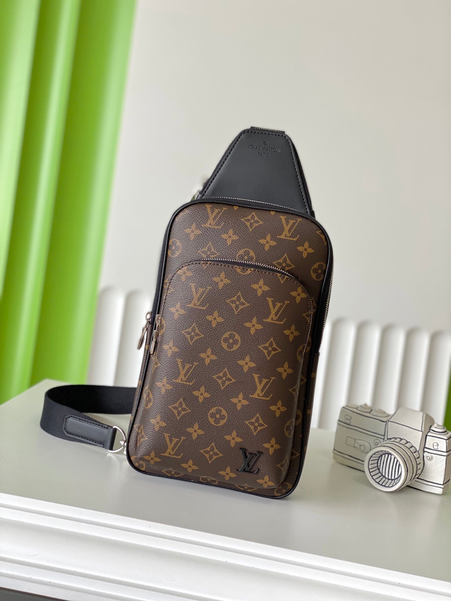 New Luxury Fashion Avenue Slingbag