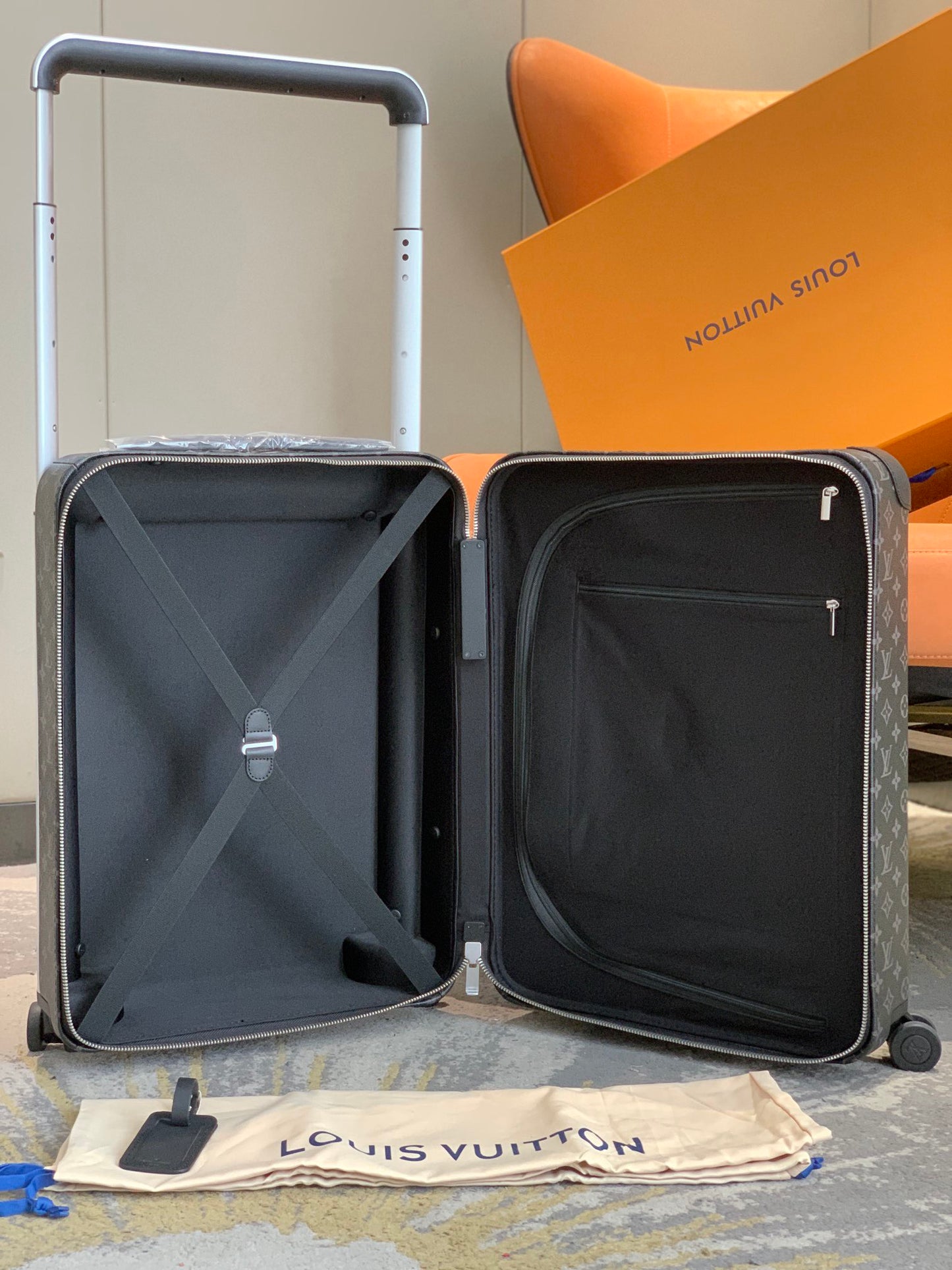 new luxury fashion HORIZON four-wheel suitcase