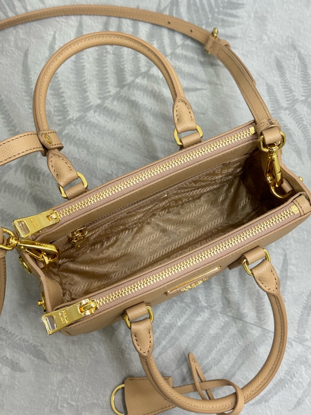 New Fashion Luxury PRADA Galleria Saffiano Bags