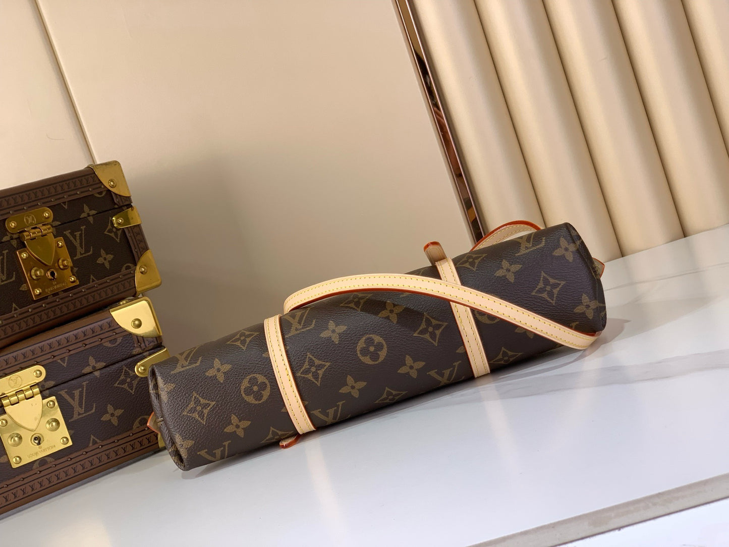 New luxury fashion Squire East West handbags