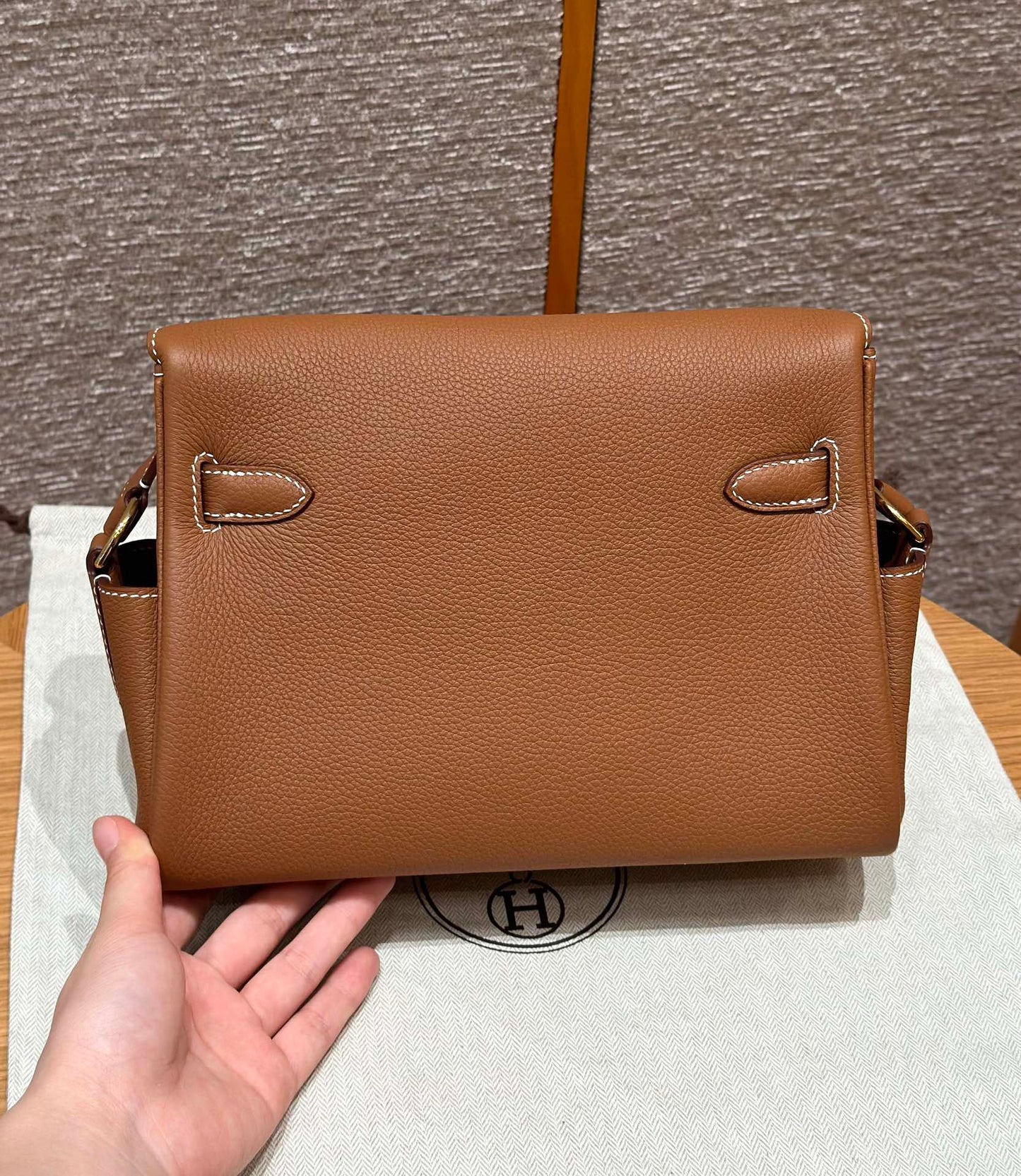 New luxury fashion Kelly Messenger handbags