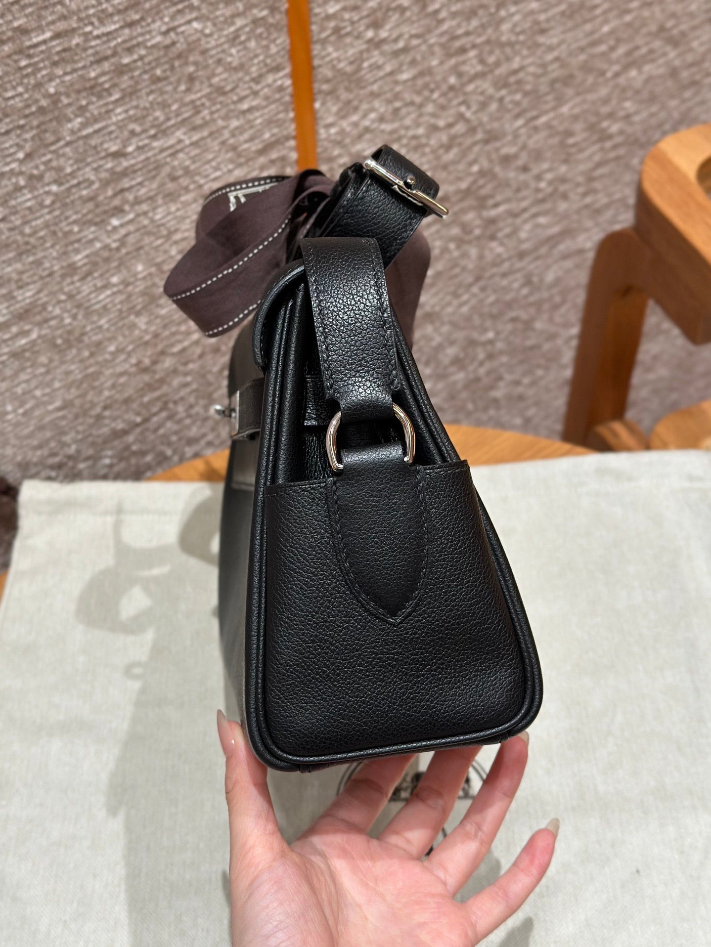 New luxury fashion Kelly Messenger handbags