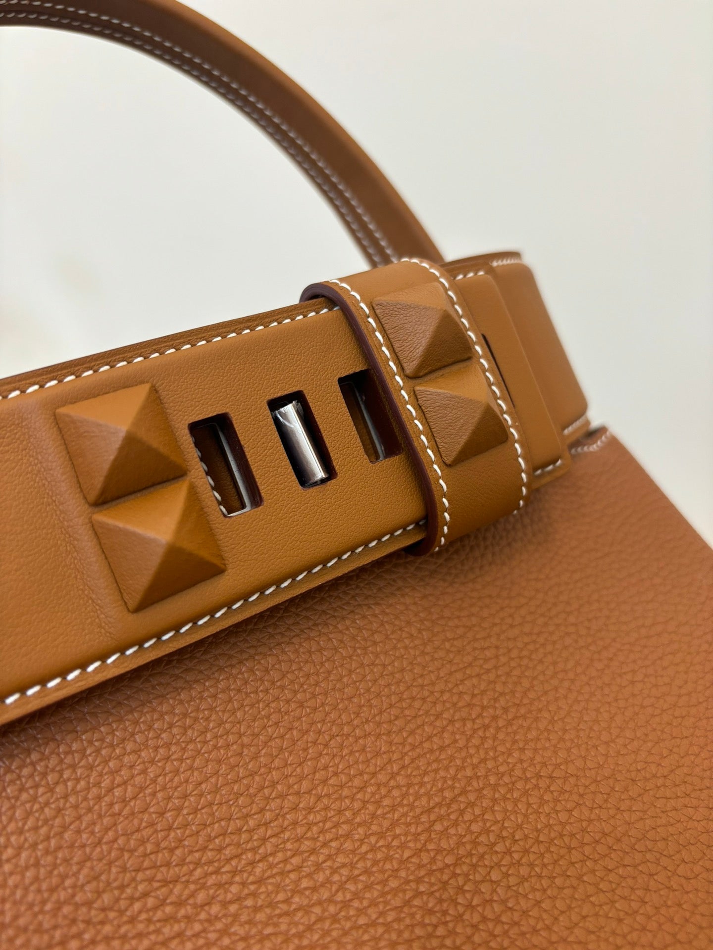 New luxury fashion Medor handbags