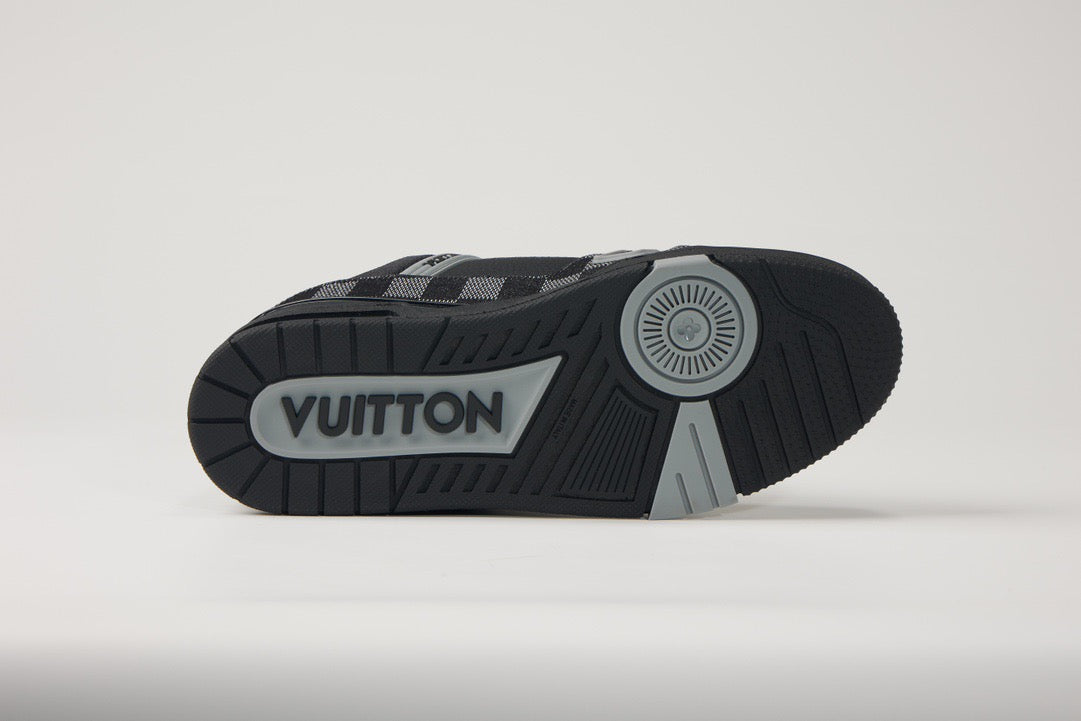 New luxury fashion Trainer sports leisure shoes