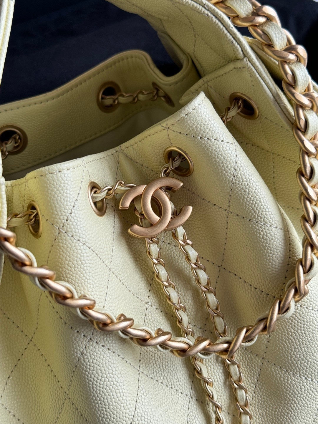 New luxury fashion handbag