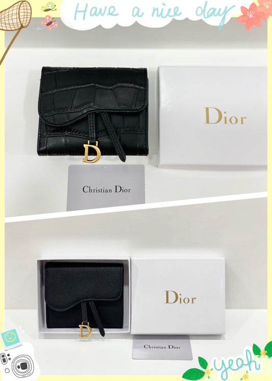 New European and American simple and versatile folding wallet with multiple card slots and buckle for women's short wallet