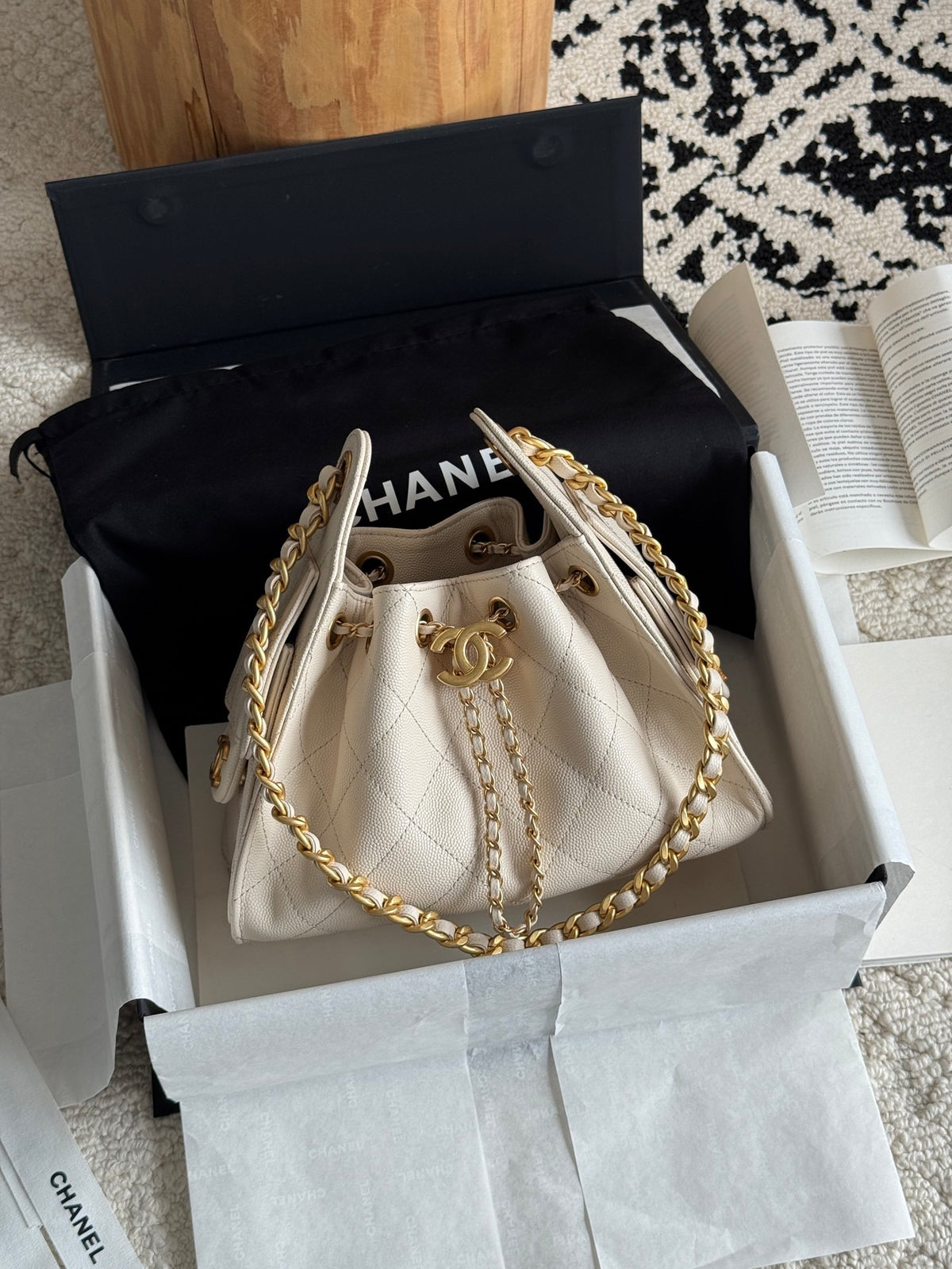 New luxury fashion handbag