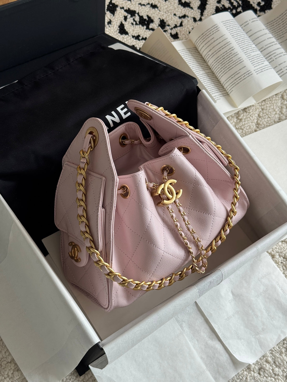 New luxury fashion handbag