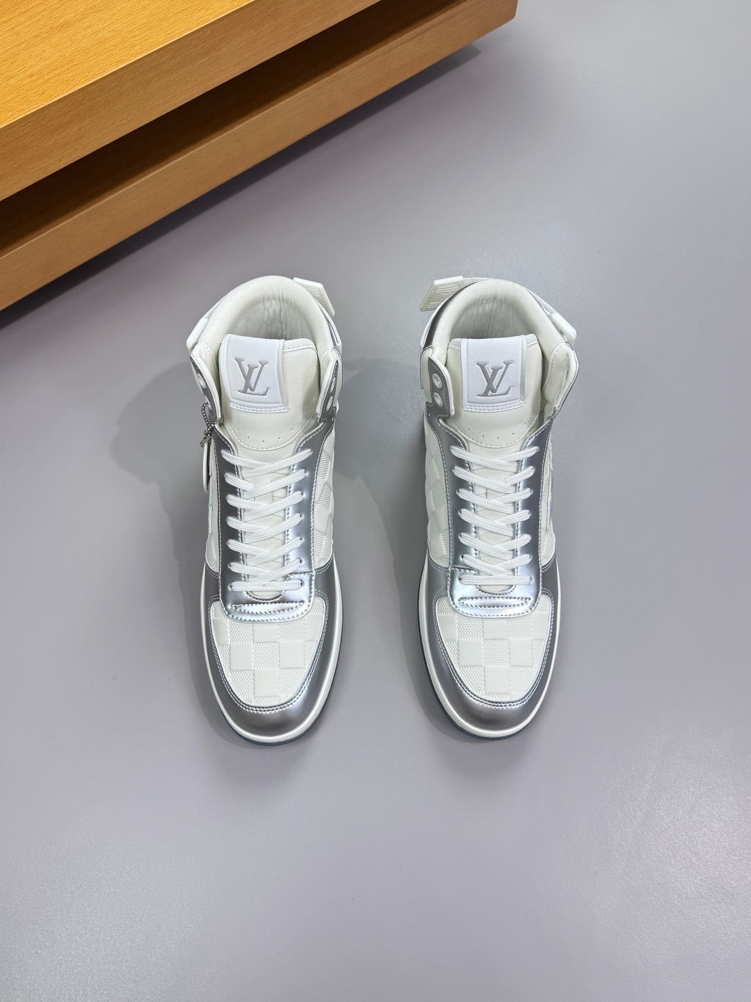 New luxury high-top fashion sneakers