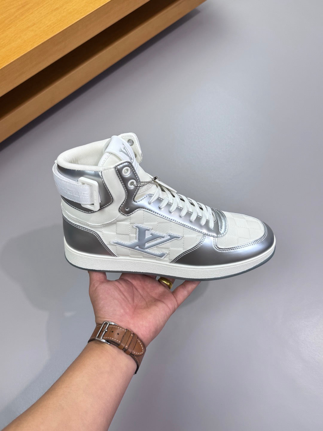 New luxury high-top fashion sneakers