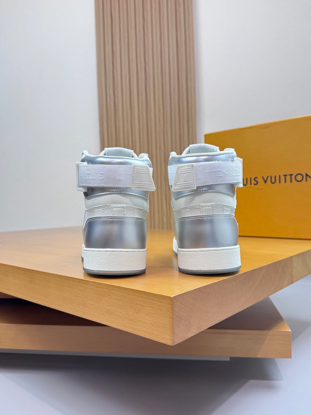 New luxury high-top fashion sneakers